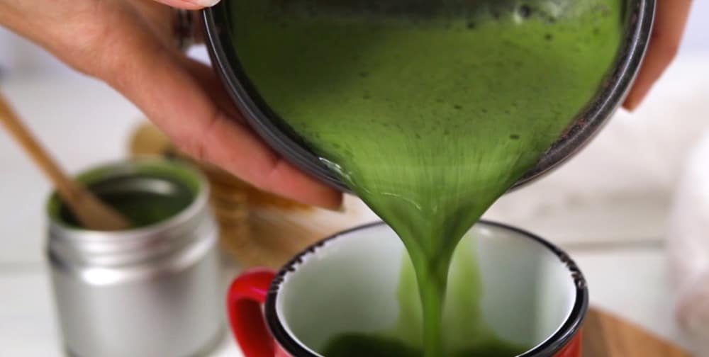 How to Make a Matcha Latte with almond milk (Vegan) Two Spoons