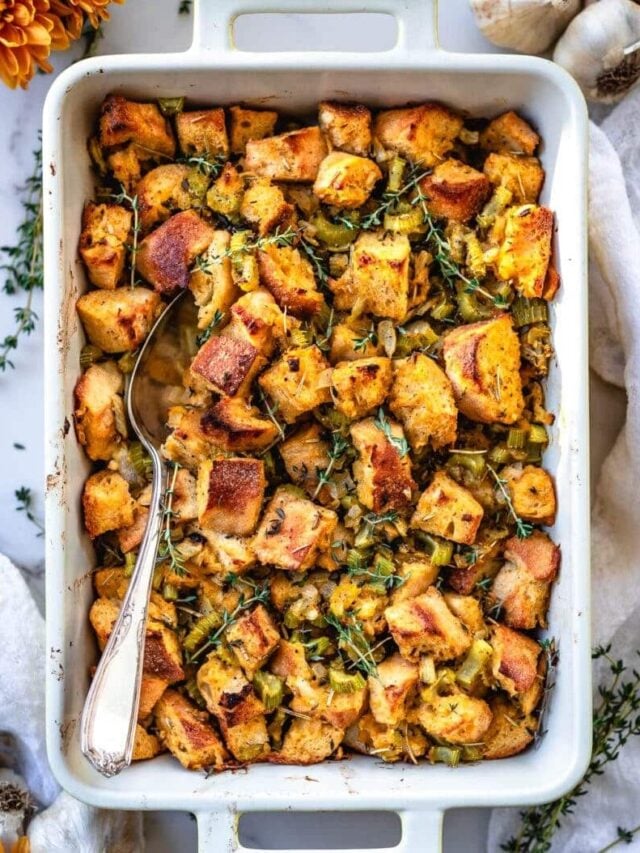 Vegan Stuffing Recipe (Only 10 ingredients!) - Two Spoons