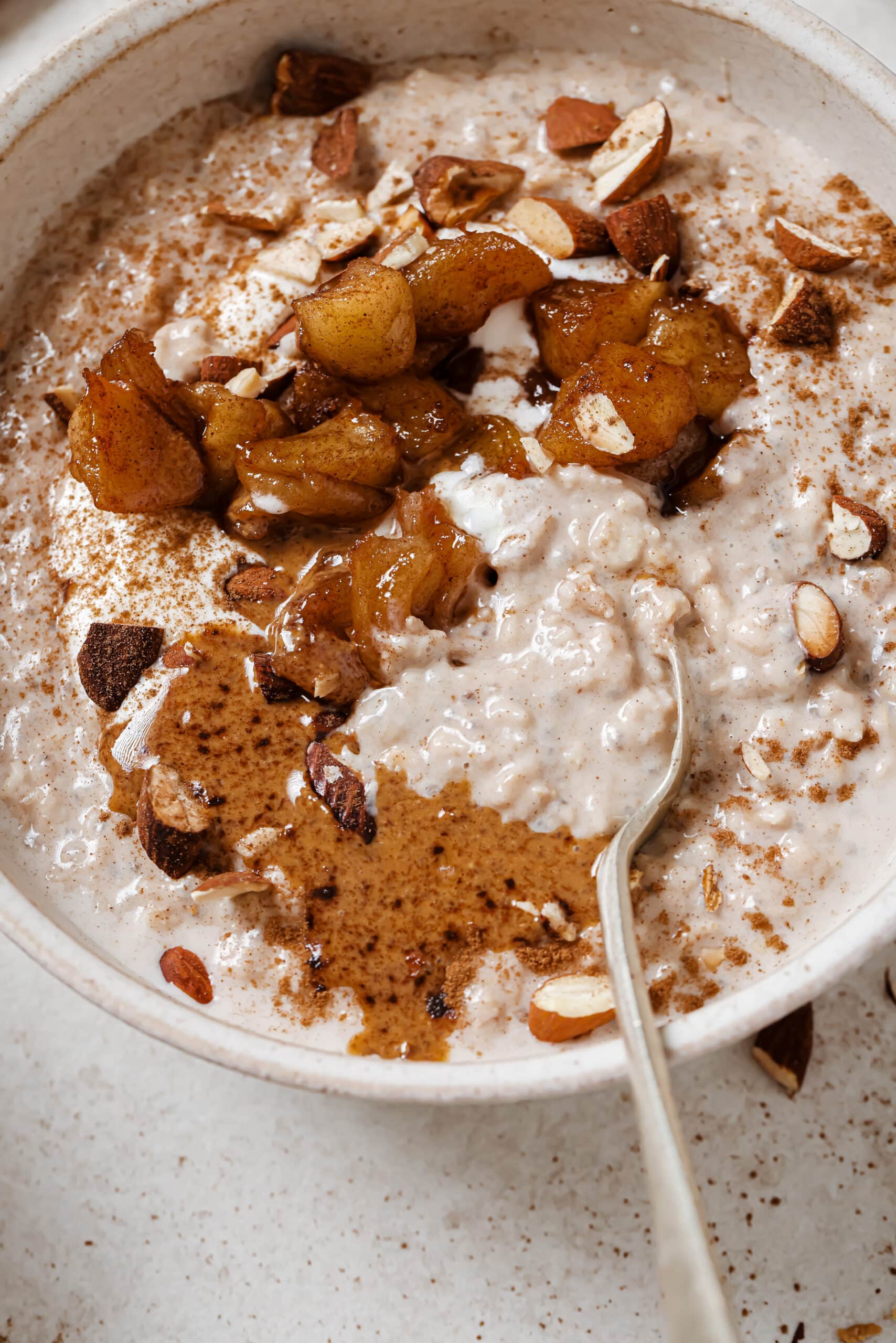 15-Minute Apple Pie Oatmeal-image